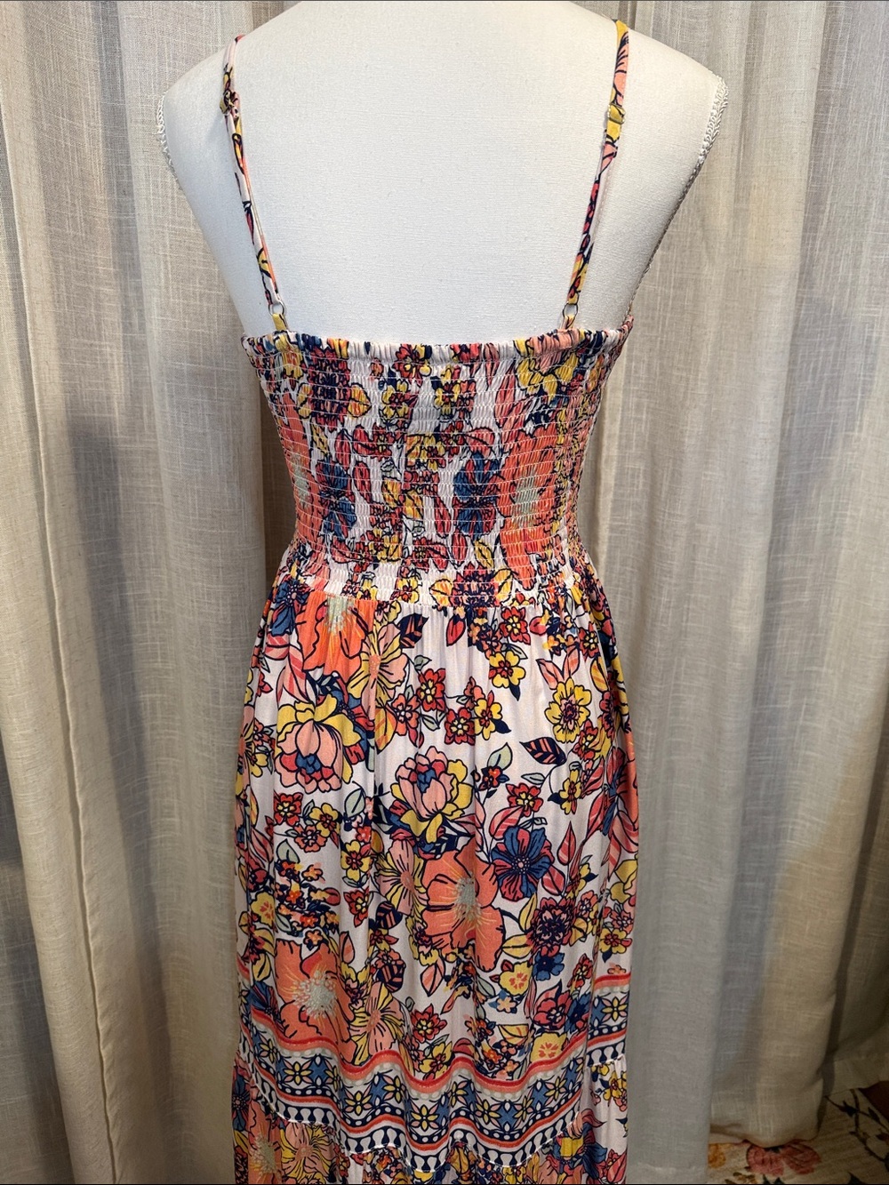 Angie Floral Boho Maxi Dress Twist Front Keyhole Smocked Back Size Small - Picture 7 of 12